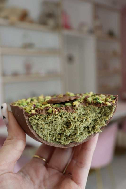 UOVO RIPIENO DUBAI CHOCOLATE