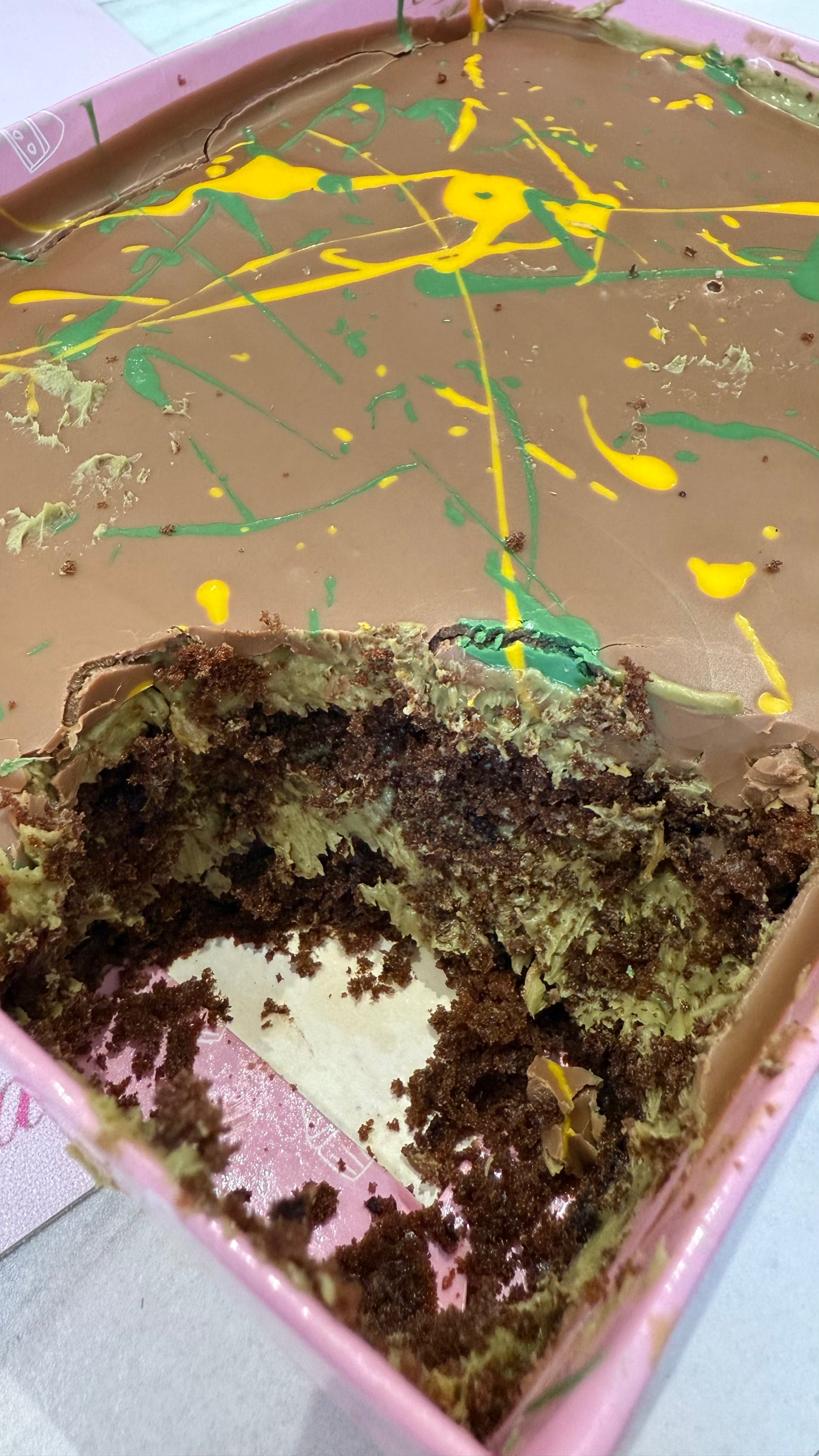 Dubai chocolate cake